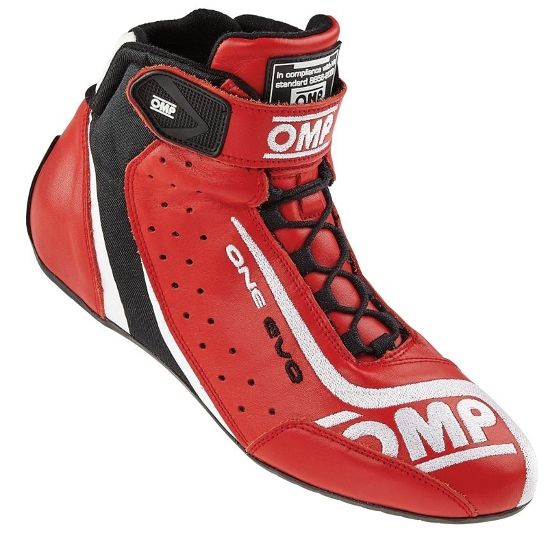 OMP One Evo състезателни обувки