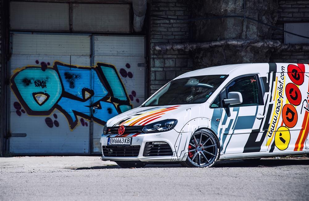 VW Caddy 2.0 TDI — 8